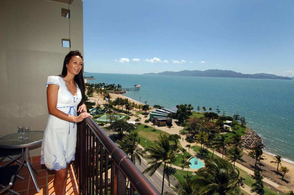 Aquarius On The Beach Townsville Exterior foto